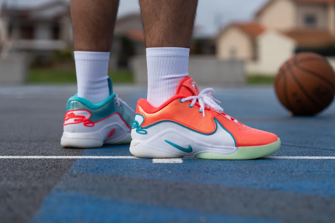 nike-le-bron-22